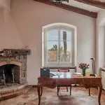 Villa La Cicaliera 10, Emma San Remo