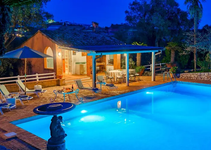 Villa La Cicaliera 10, Emma